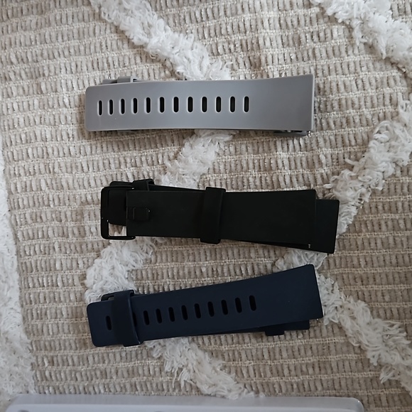 Fitbit Versa 2 Rose Gold, Extra bands - Picture 5 of 6
